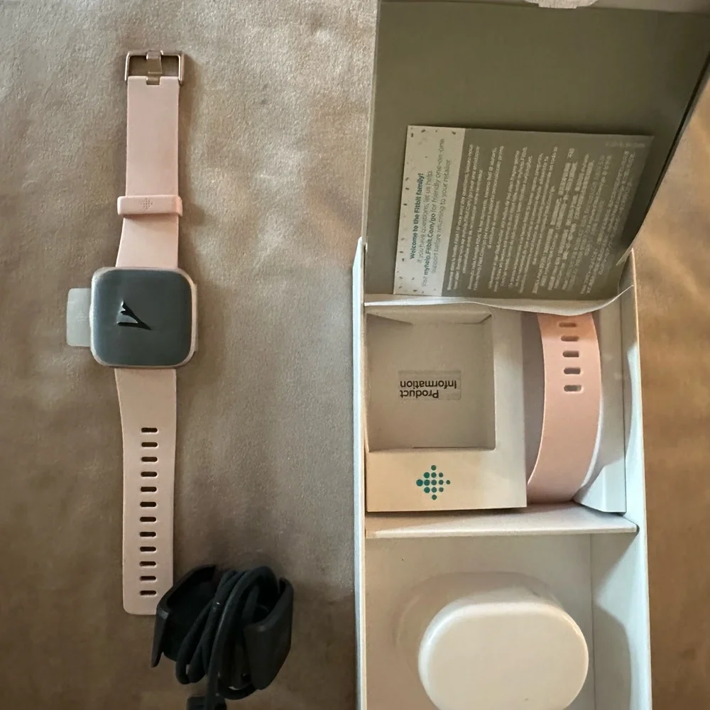 Fitbit Versa 2 Smartwatch - Soft Pink